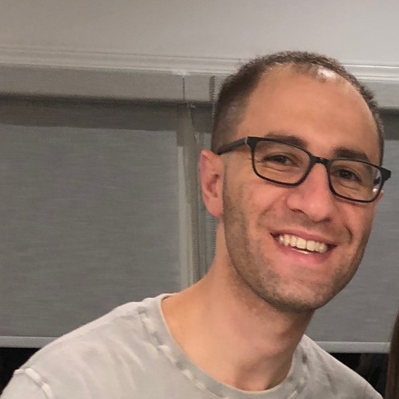 Meet your Posher, Lee - Picture 1 of 1